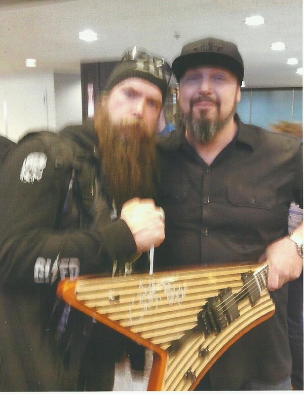 Zakk Wylde Photo with RACC Autograph Collector Autographs99