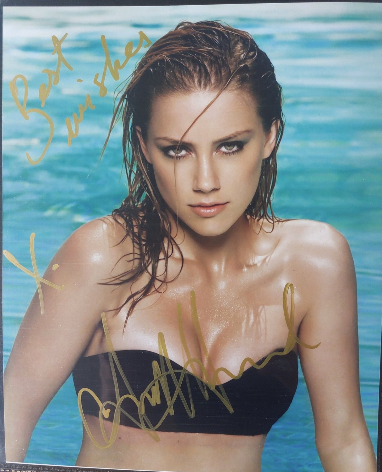 Amber Heard signed item