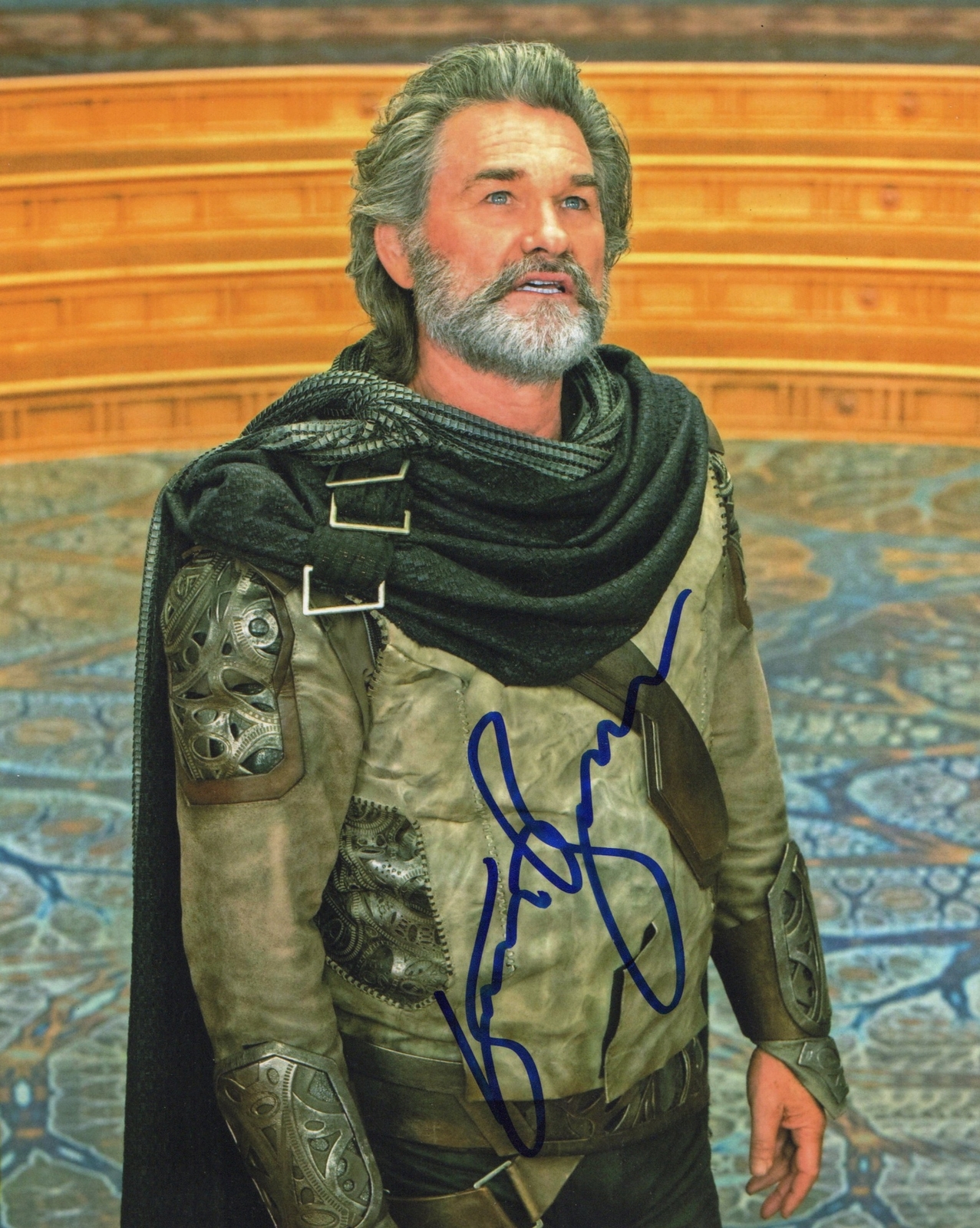 Kurt Russell signed item