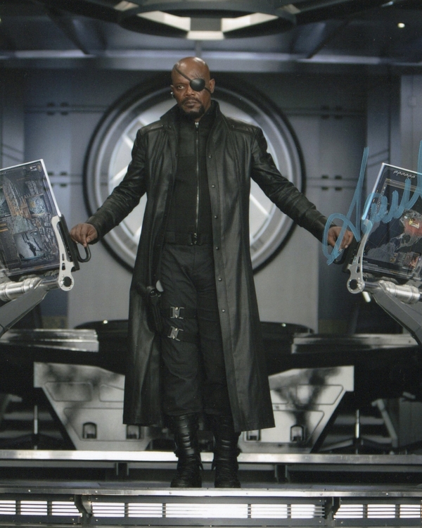 Samuel L. Jackson signed item