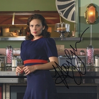 Hayley Atwell signed item