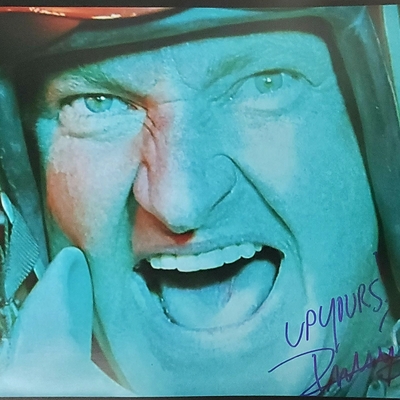 Randy Quaid Autographed Independence Day 12x18 Photo