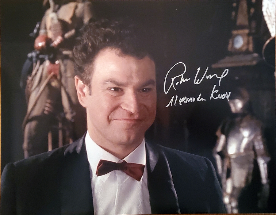 Robert Wuhl Autographed Batman 11x14 Photo