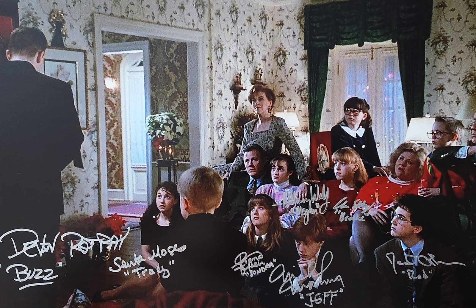 Home Alone Kids Cast Autographed Home Alone 11x17 Photo 5