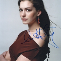 Anne Hathaway signed item