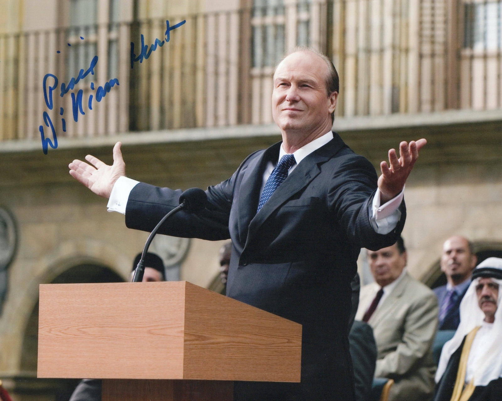 William Hurt signed item