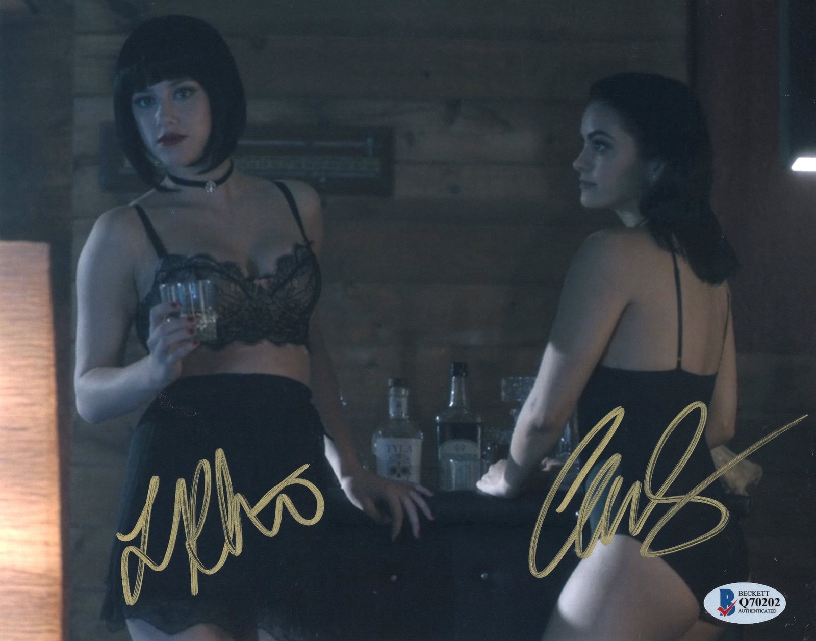 Lili Reinhart & Camila Mendes