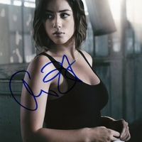Chloe Bennet