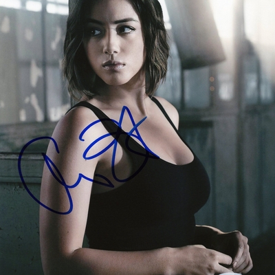 Chloe Bennet
