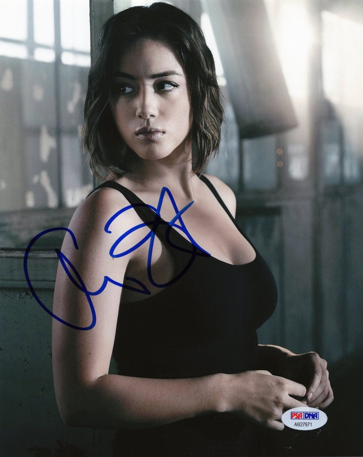 Chloe Bennet