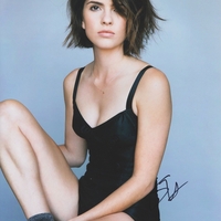 Shelley Hennig