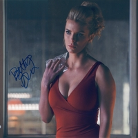 Betty Gilpin
