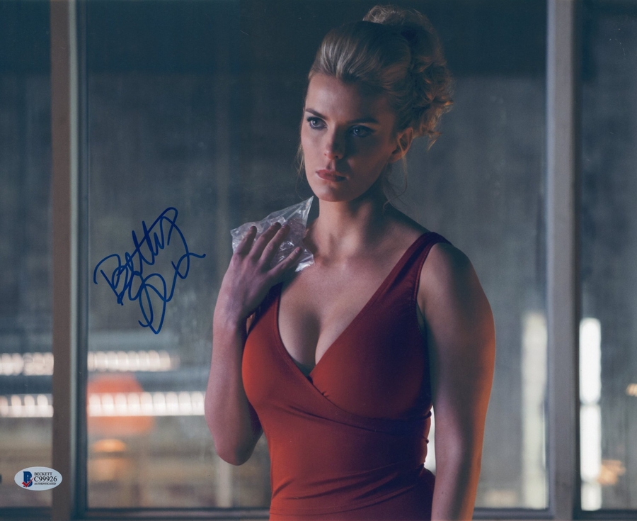 Betty Gilpin