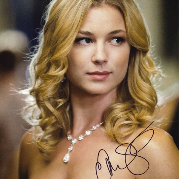 Emily VanCamp