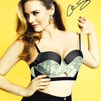 Alicia Silverstone