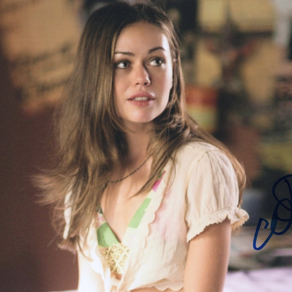 Alexis Dziena