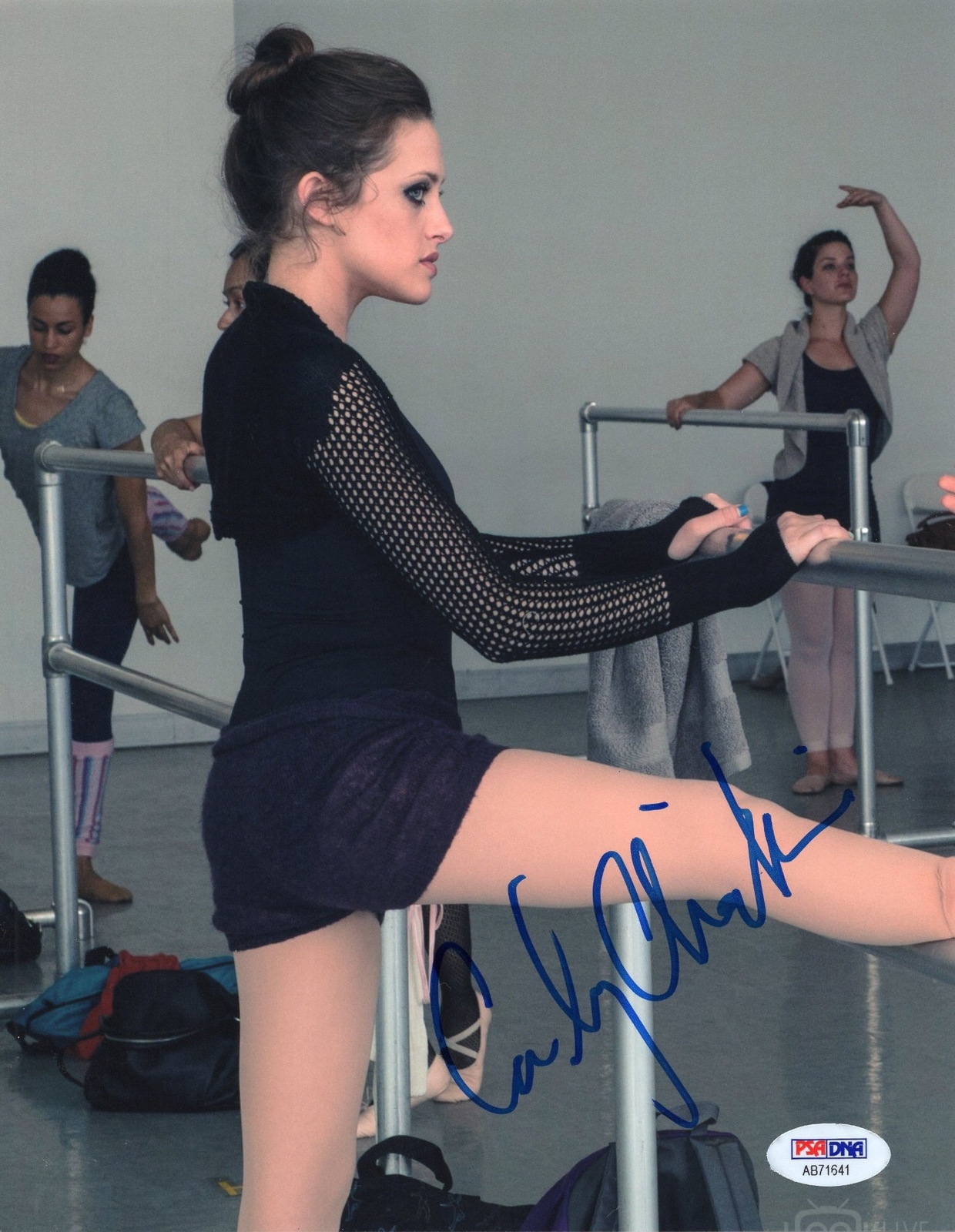 Carly Chaikin