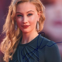 Sarah Gadon