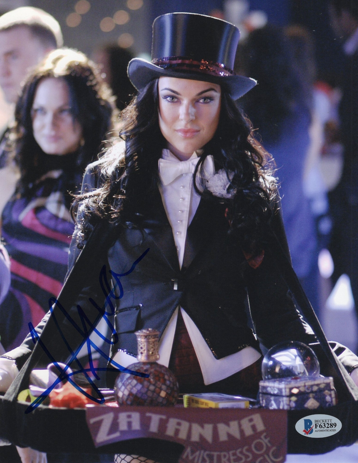 Serinda Swan