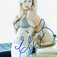 Elisha Cuthbert