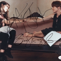 Jennifer Jason Leigh & Bridget Fonda