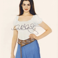 Anne Hathaway
