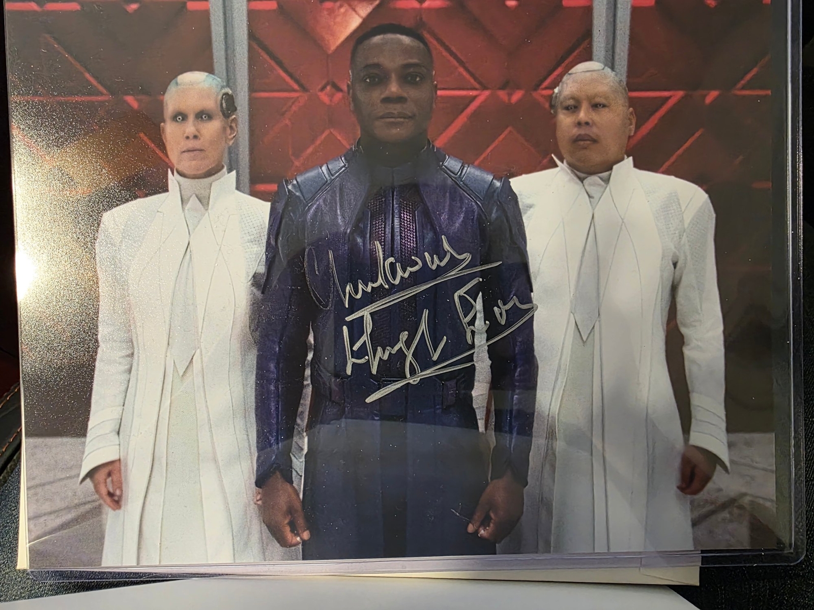 Chukwudi Iwuji signed 8x10 photo