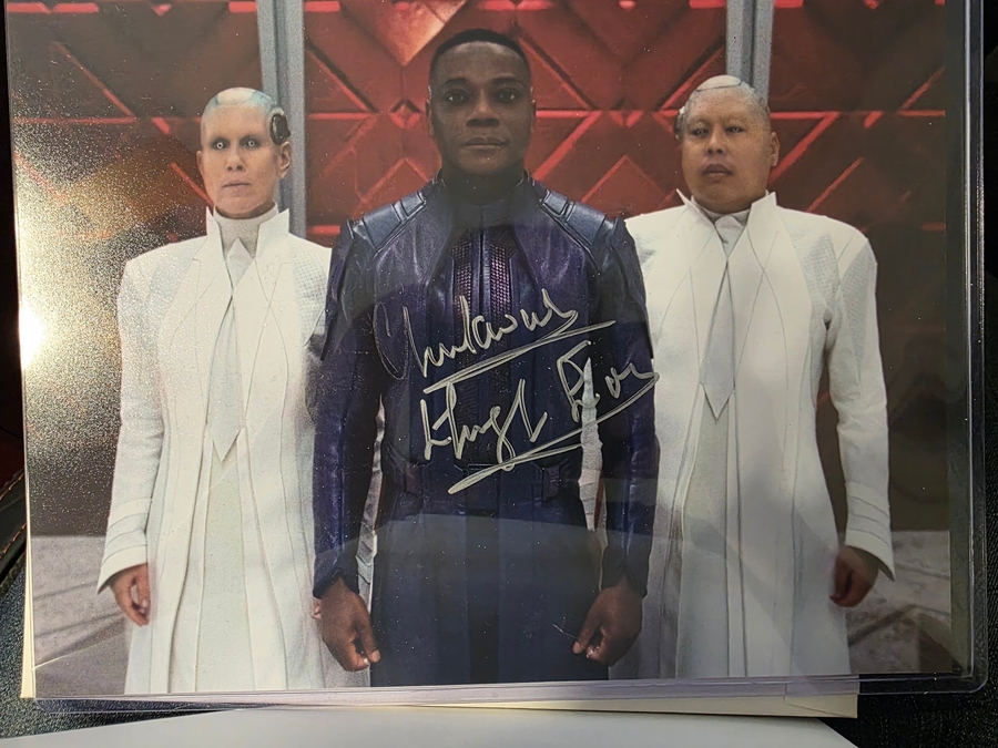 Chukwudi Iwuji signed 8x10 photo