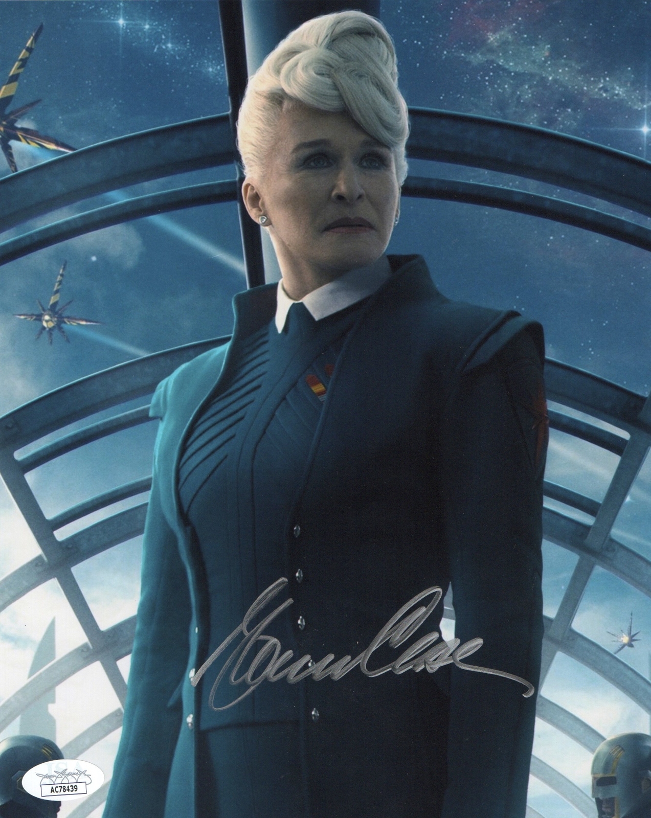 Glenn Close signed item