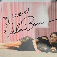 Melissa Barrera signed photo (other size)