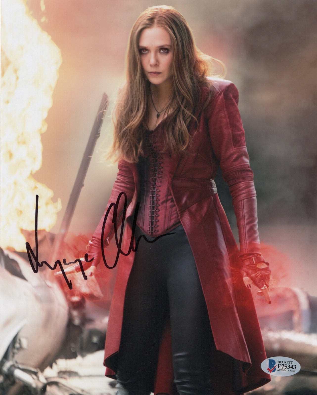 Elizabeth Olsen signed item