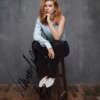 Vanessa Kirby signed item