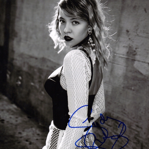 Sydney Sweeney signed 8x10 photo