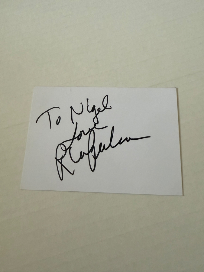 Rhea Pearlman signed piece of paper