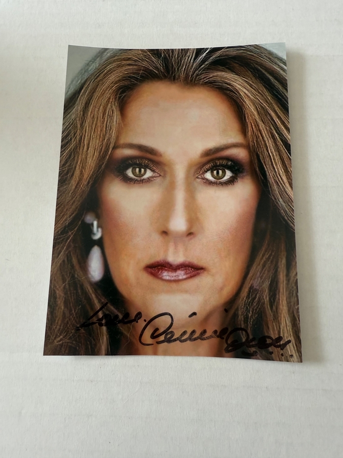 Celine Dion - signed photo