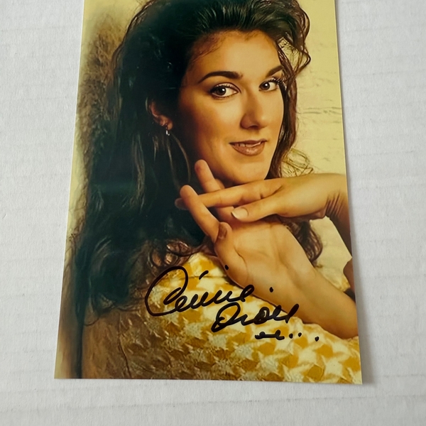 Celine Dion - signed photo