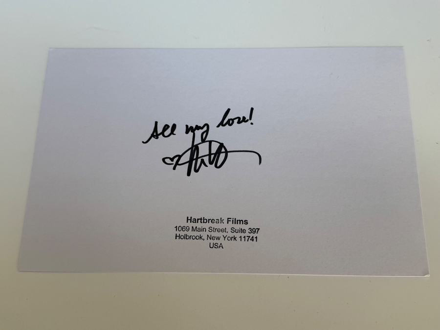 White Card signed by Melissa Joan Hart.