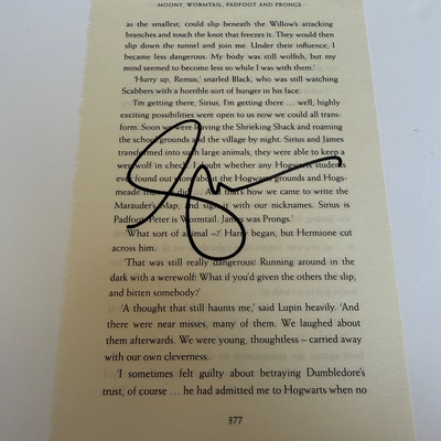 Harry Potter and the Prisoner of Azkaban page signed by Gary Oldman.