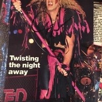 Dee Snider / Teisted Sister signed cutting