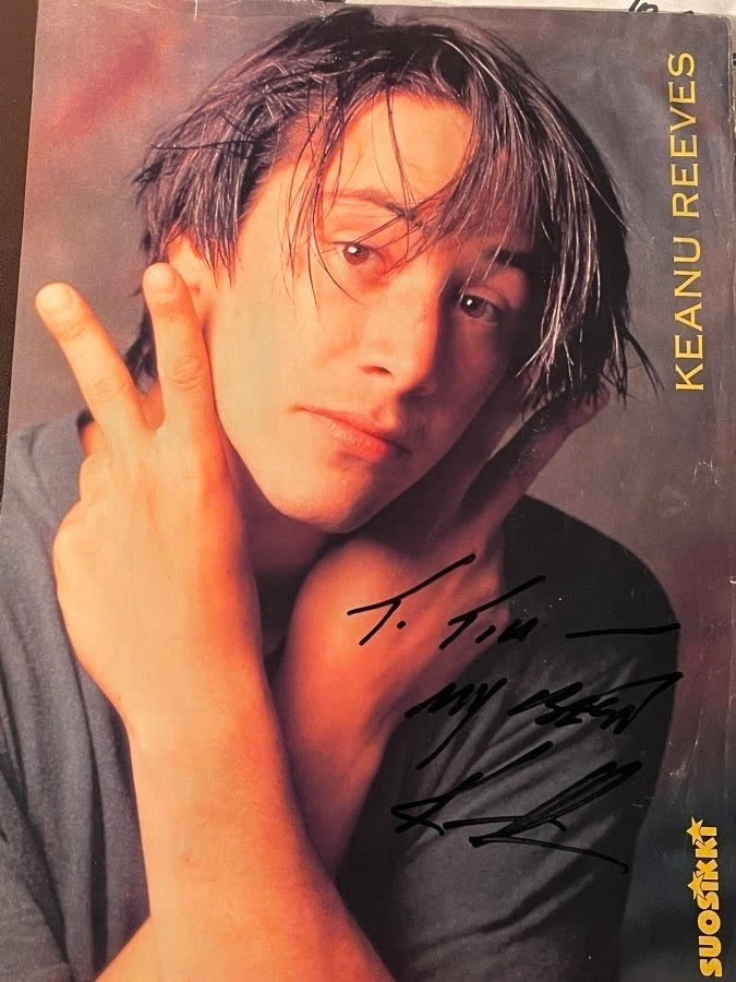 Keanu Reeves signed cutting