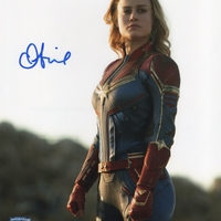 Brie Larson signed item