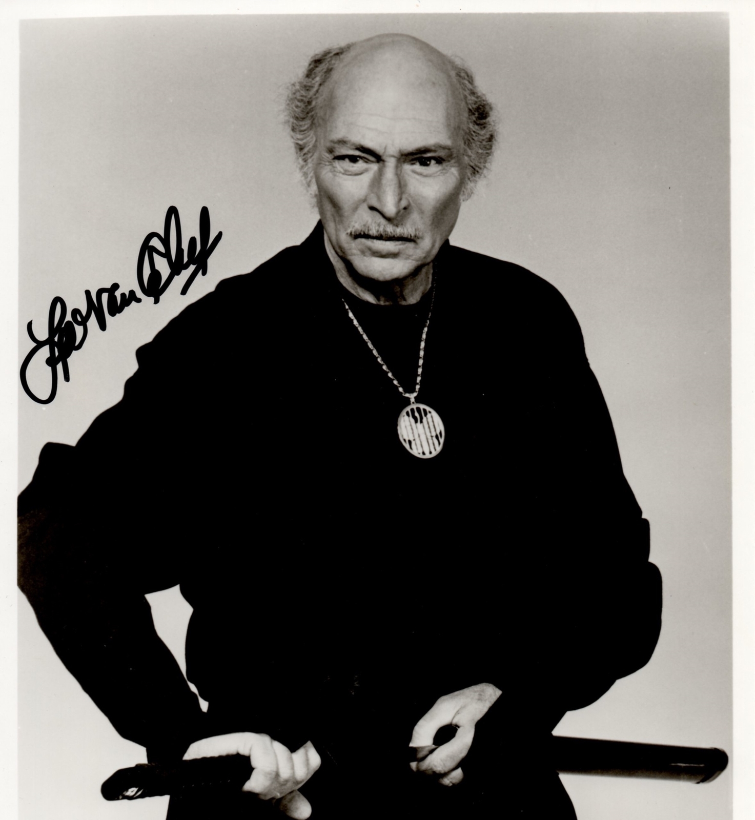 Lee Van Cleef signed 8x10 photo