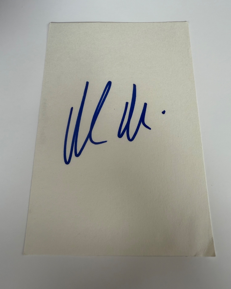 Matt Damon signed card with proof of meet photo