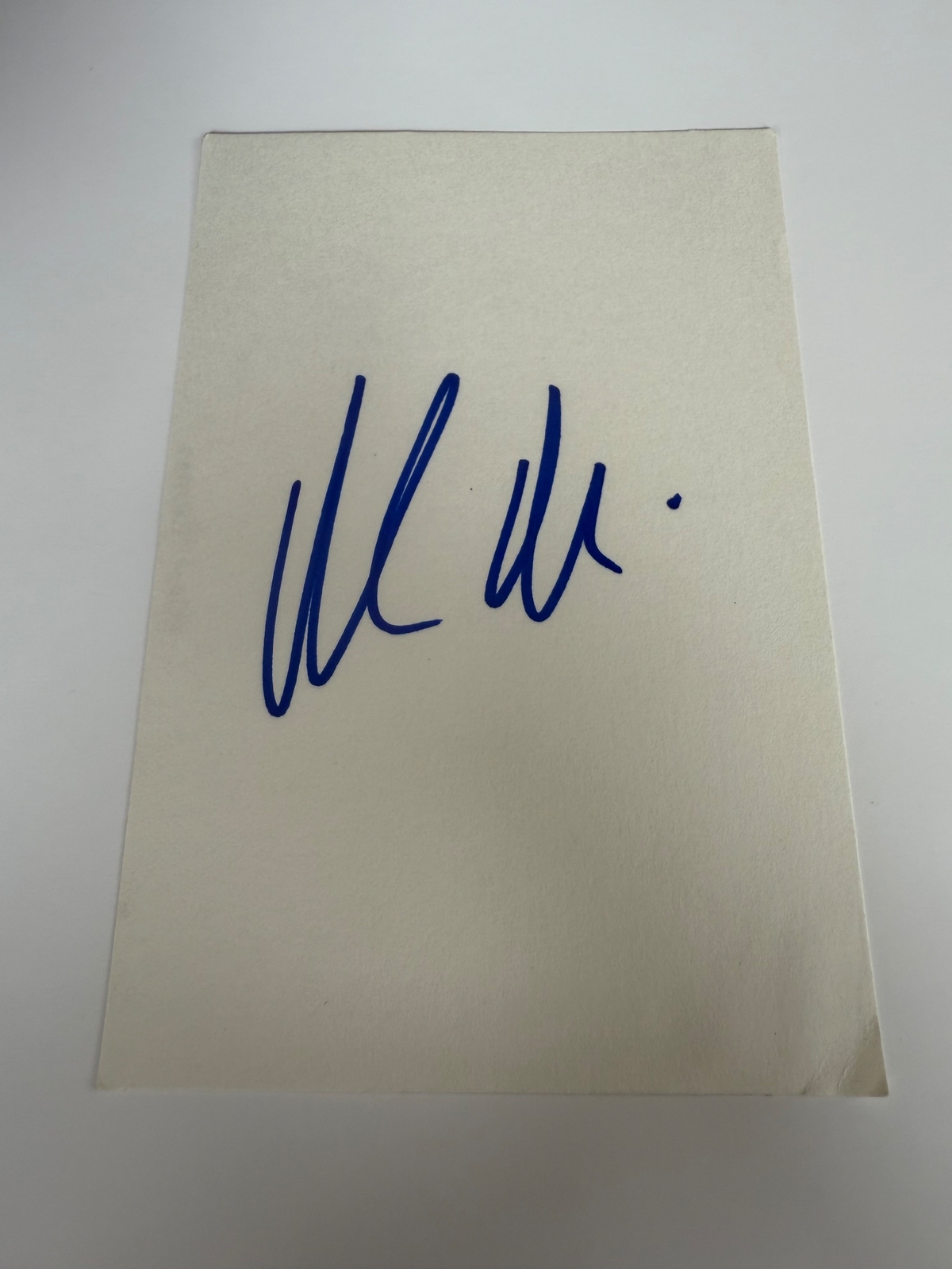 Matt Damon signed card with proof of meet photo