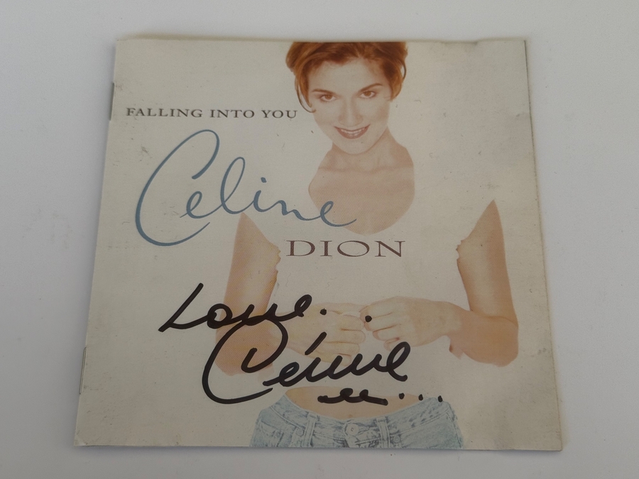 Celine Dion - Falling into you signed CD booklet (slight damage)