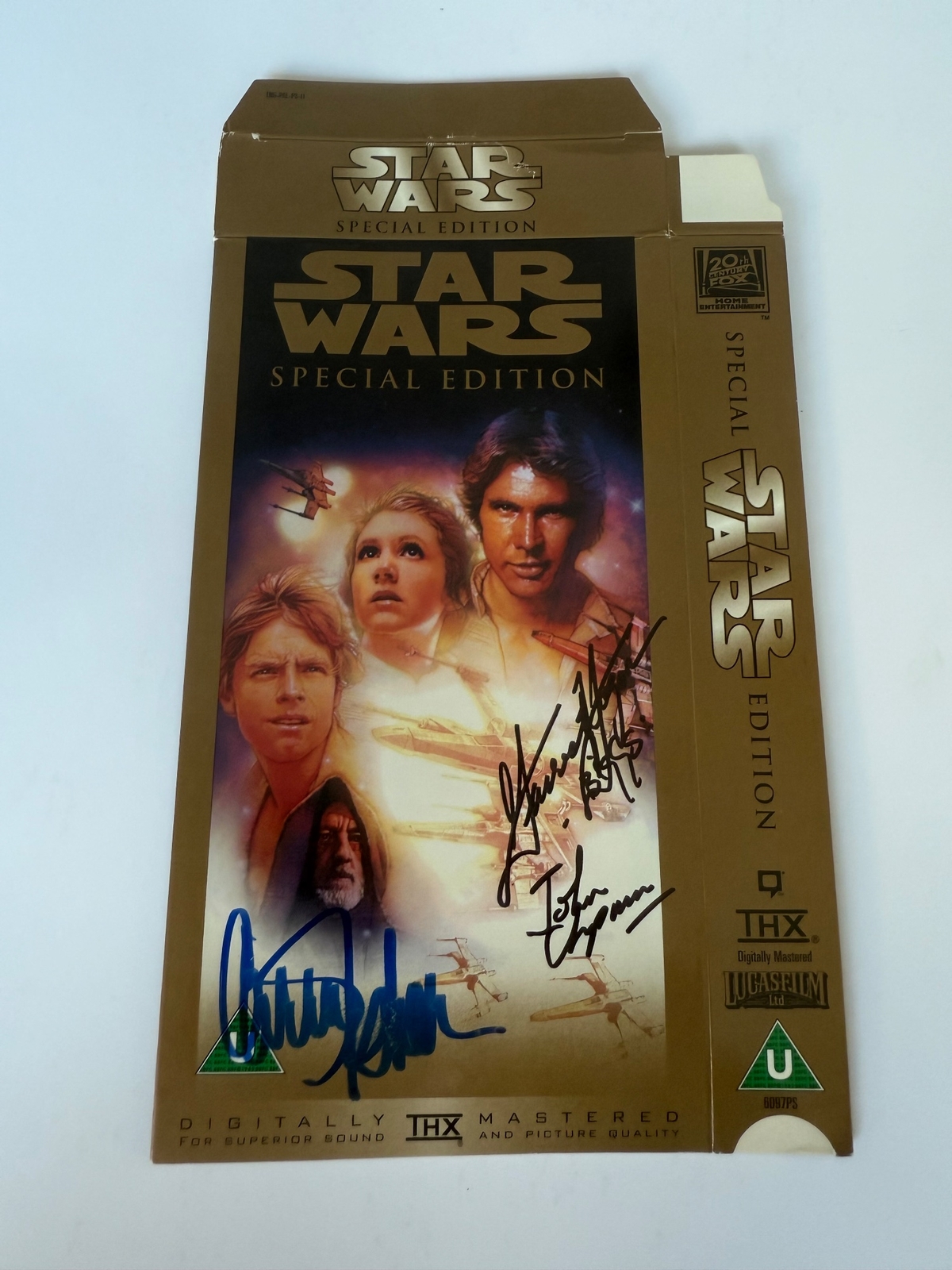Star Wars Special Edition VHS cover signed by Carrie Fisher, Garrick Hagon “Biggs” and John Chapman (Drifter - Red 12)