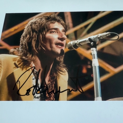 Signed Rod Stewart photo