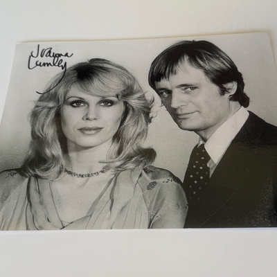 Joanna Lumley signed photograph