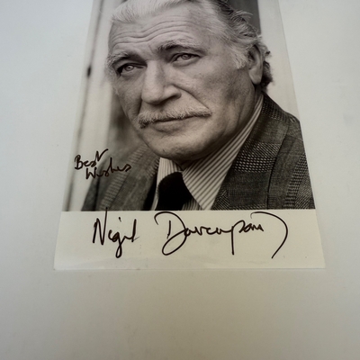Nigel Davenport signed 6x4 photo