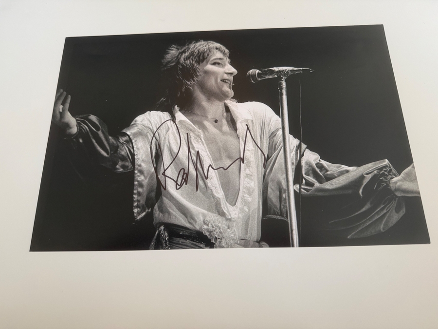 Rod Stewart signed photo